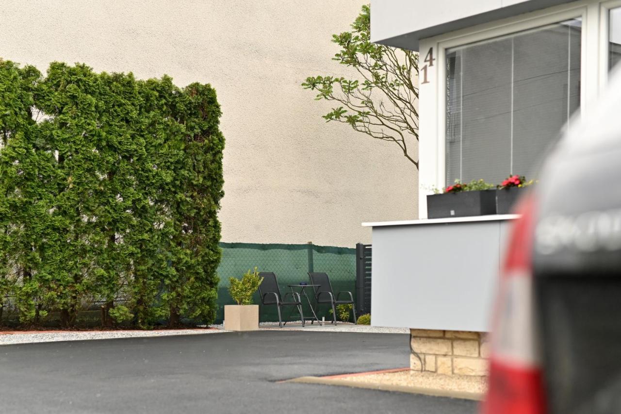 Apartman 5Five Prešov Exterior foto