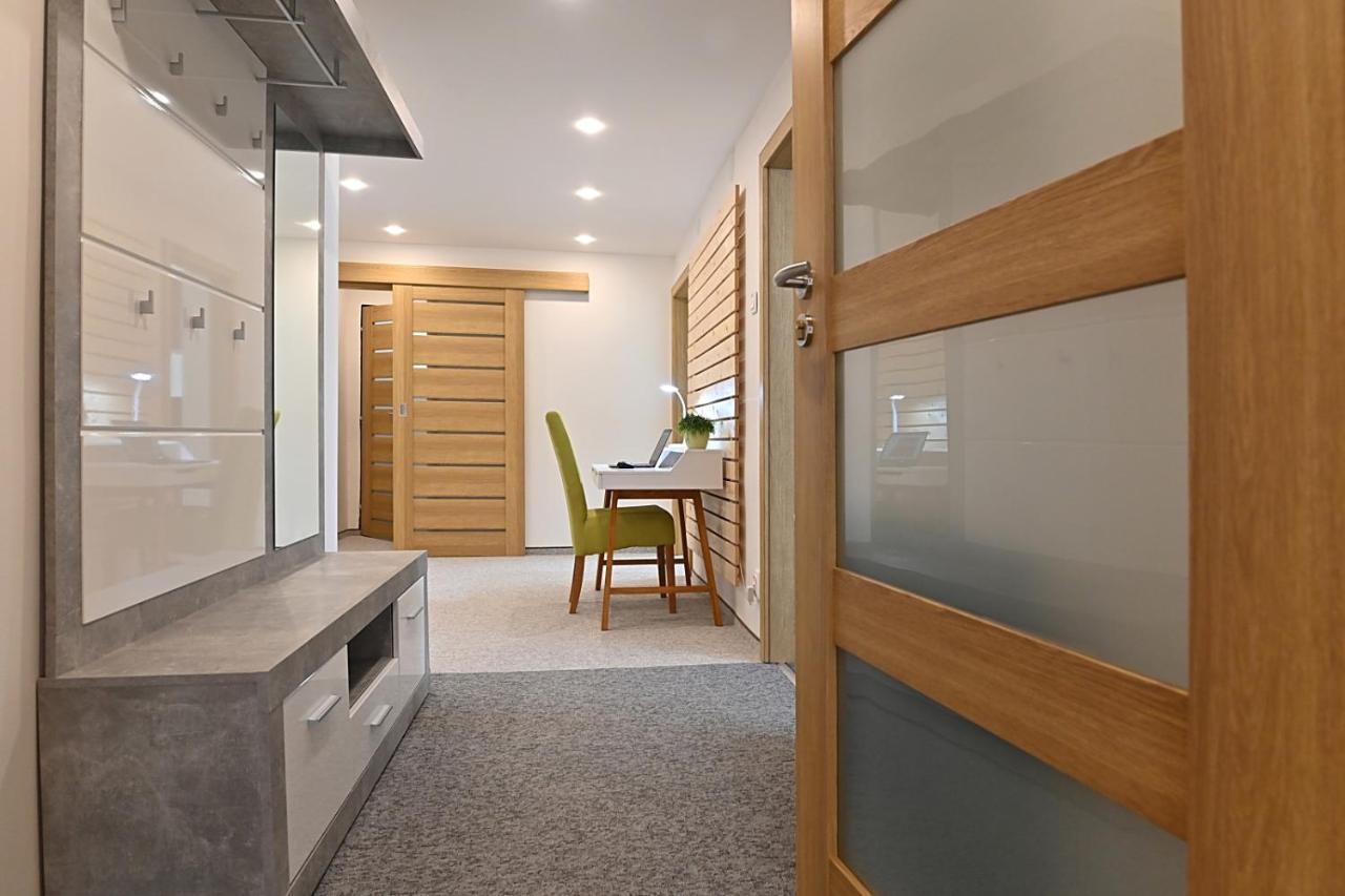 Apartman 5Five Prešov Exterior foto